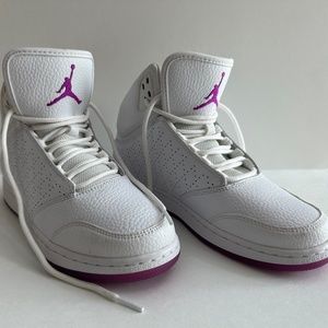 Womens Nike Air Jordans 6-6.5